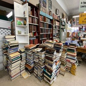 Meet your Posher, Leticia